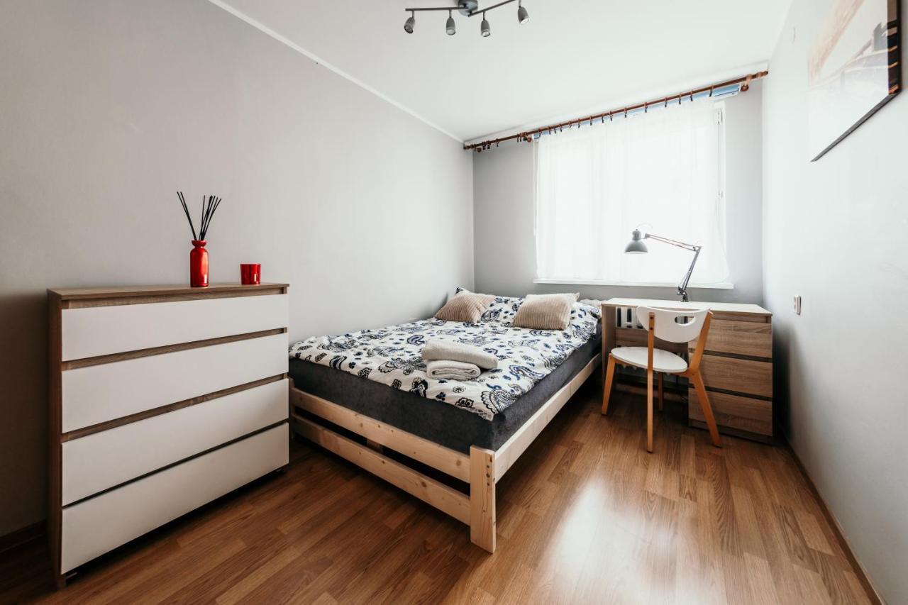 Spacious 3 Bedroom Apartament Near Olivia Business Center Gdansk Exterior photo